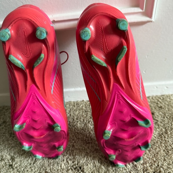 Nike Mercurial Vapor 16 Academy FG/MG Soccer Cleats Size 7.5M/9W - Picture 2 of 5